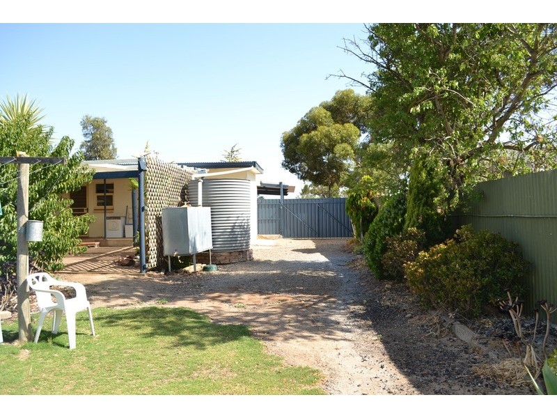 38 Hawke Road, Murray Bridge SA 5253