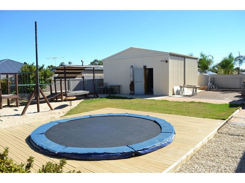 5 Hume Avenue, Murray Bridge SA 5253