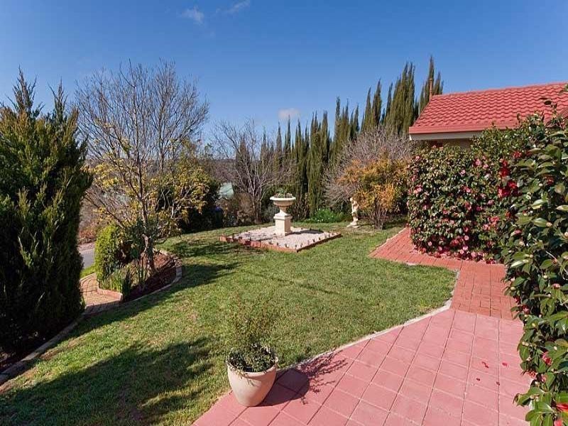 8 Lorikeet Road, Mount Barker SA 5251