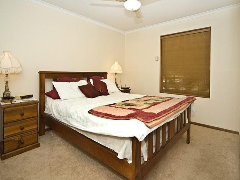 15 Kyre Street, Aberfoyle Park SA 5159