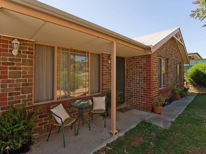 21 Douglas Drive, Mount Barker SA 5251