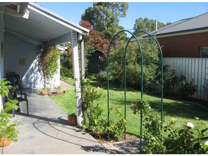 2A Samson Avenue, Westbourne Park SA 5041