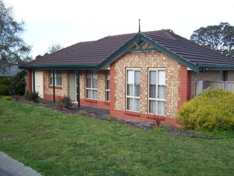 1/2 Boronia Court, Mount Barker SA 5251
