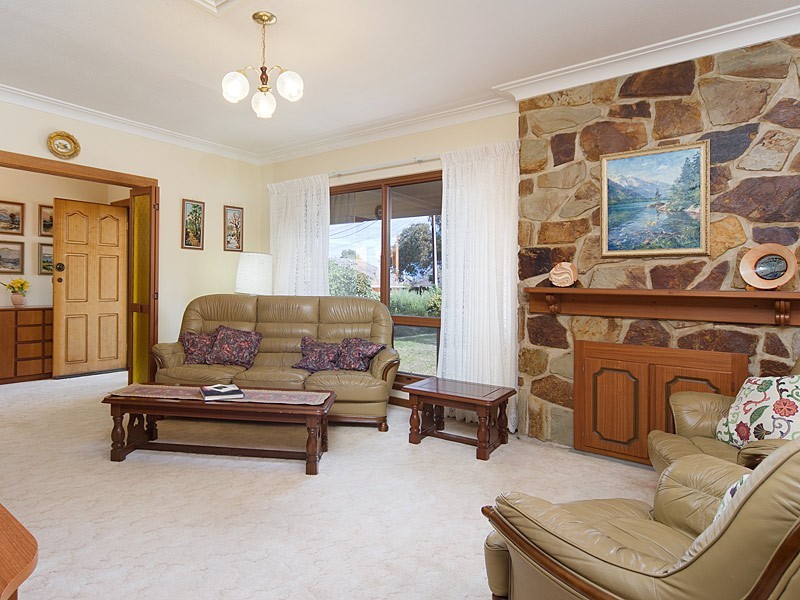 21 Adam Avenue, Bellevue Heights SA 5050