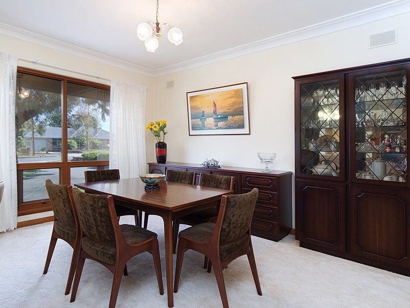 21 Adam Avenue, Bellevue Heights SA 5050