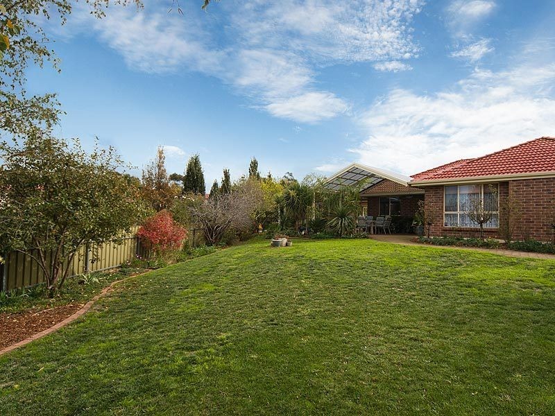 11 Thompson Court, Mount Barker SA 5251