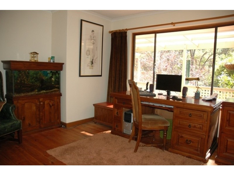 8 Somerset Road, Aldgate SA 5154