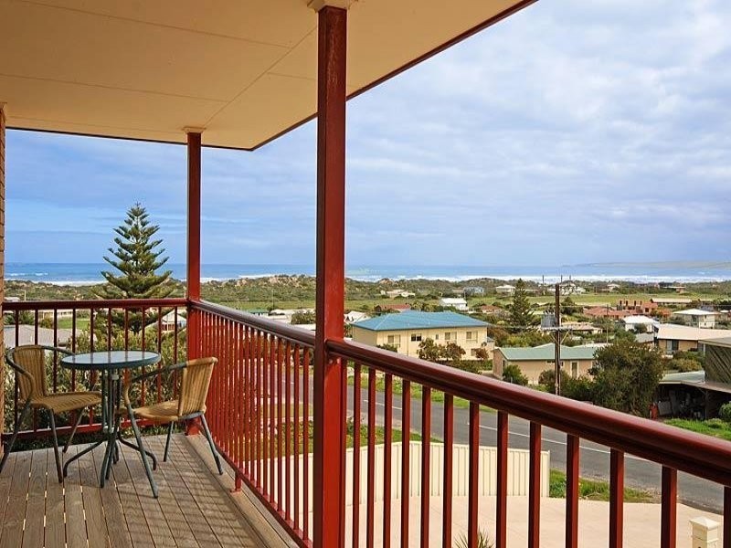32 Bradford Road, Goolwa Beach SA 5214