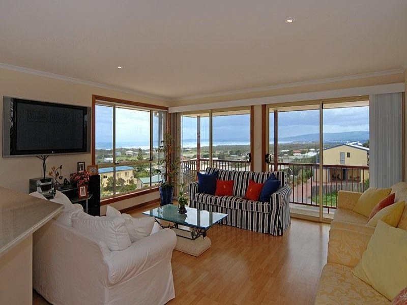 32 Bradford Road, Goolwa Beach SA 5214