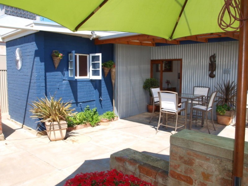 2 Young Street, Port Elliot SA 5212