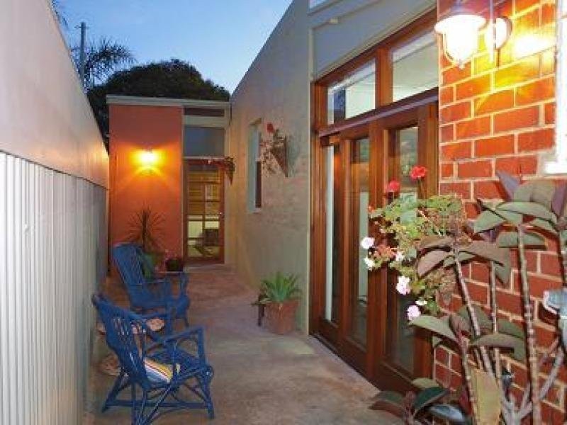 2 Young Street, Port Elliot SA 5212