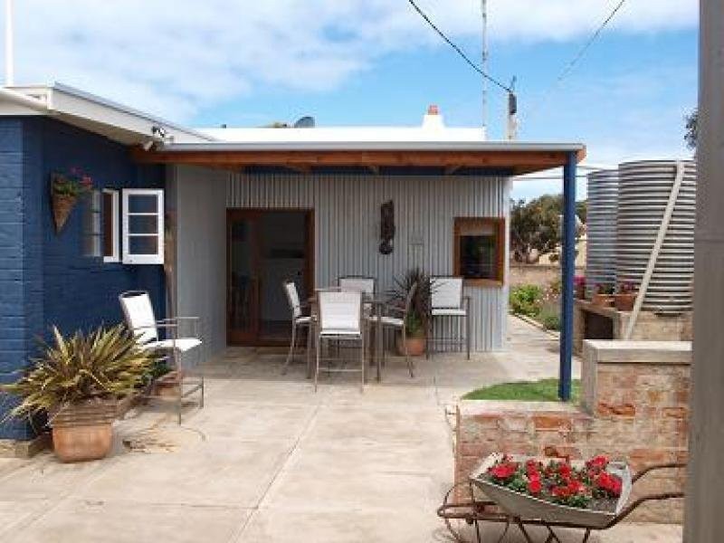 2 Young Street, Port Elliot SA 5212