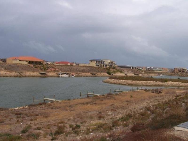 95 Blanche Parade, Hindmarsh Island SA 5214