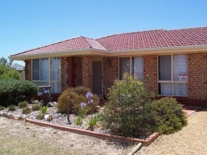 14 Arcadia Avenue, Hindmarsh Island SA 5214