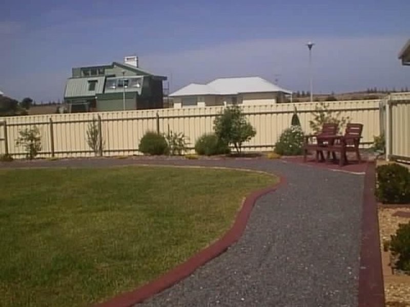14 Arcadia Avenue, Hindmarsh Island SA 5214