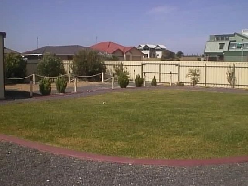 14 Arcadia Avenue, Hindmarsh Island SA 5214