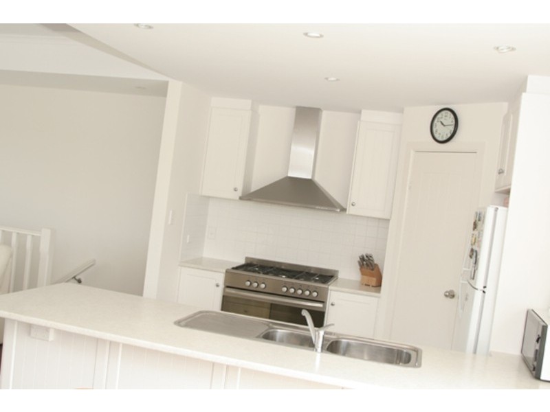 6 Kightley Road, Goolwa Beach SA 5214