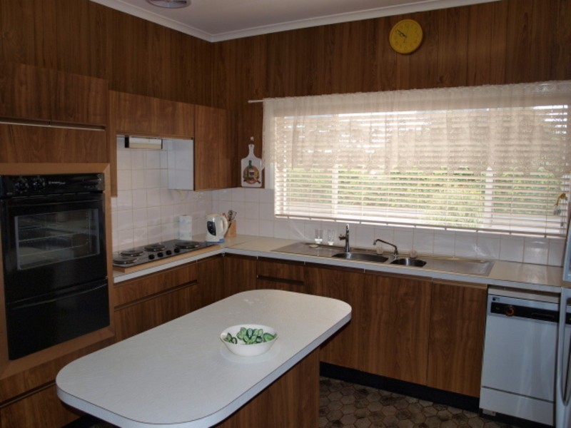 16 Brooking Street, Goolwa SA 5214