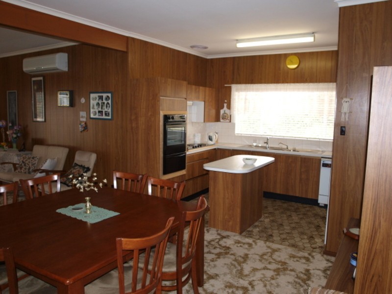 16 Brooking Street, Goolwa SA 5214