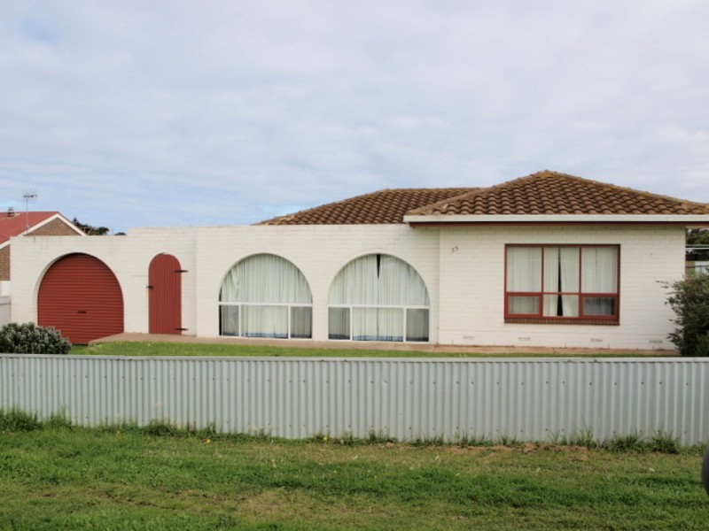 35 Ferguson Road, Goolwa Beach SA 5214