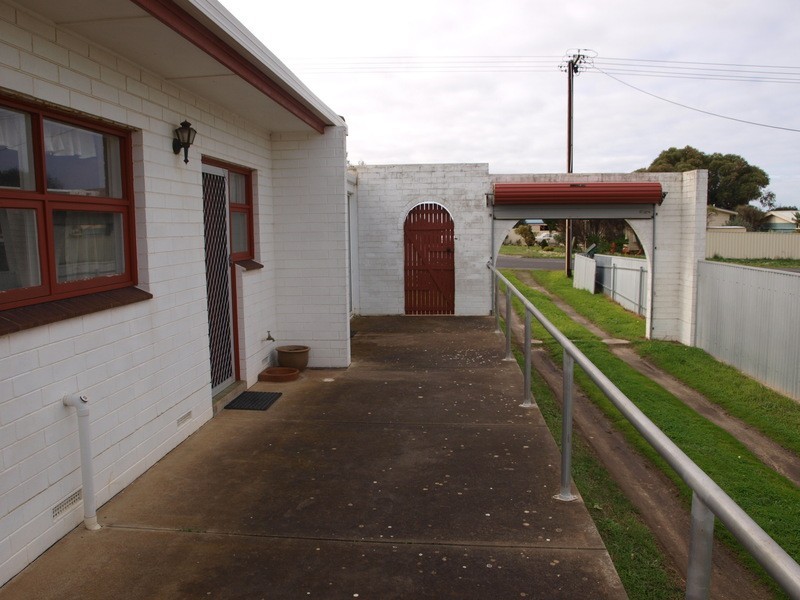 35 Ferguson Road, Goolwa Beach SA 5214
