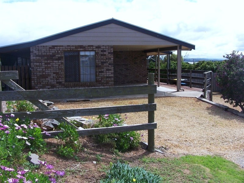 61 Bradford Road, Goolwa Beach SA 5214