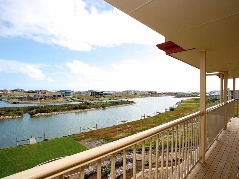 25 Blanche Parade, Hindmarsh Island SA 5214