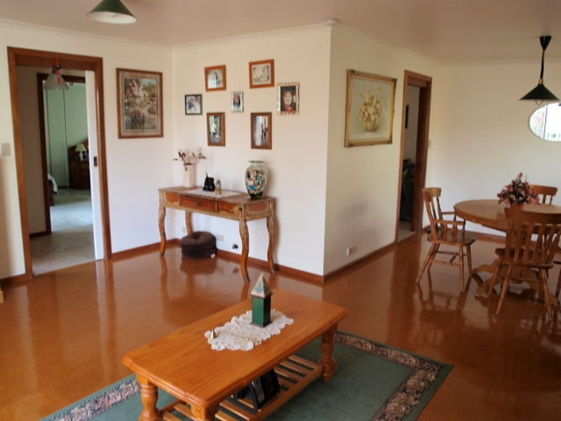 16 Channon Street, Port Elliot SA 5212