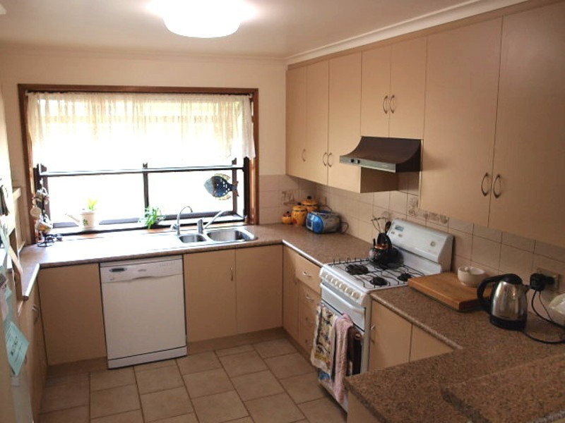 16 Channon Street, Port Elliot SA 5212