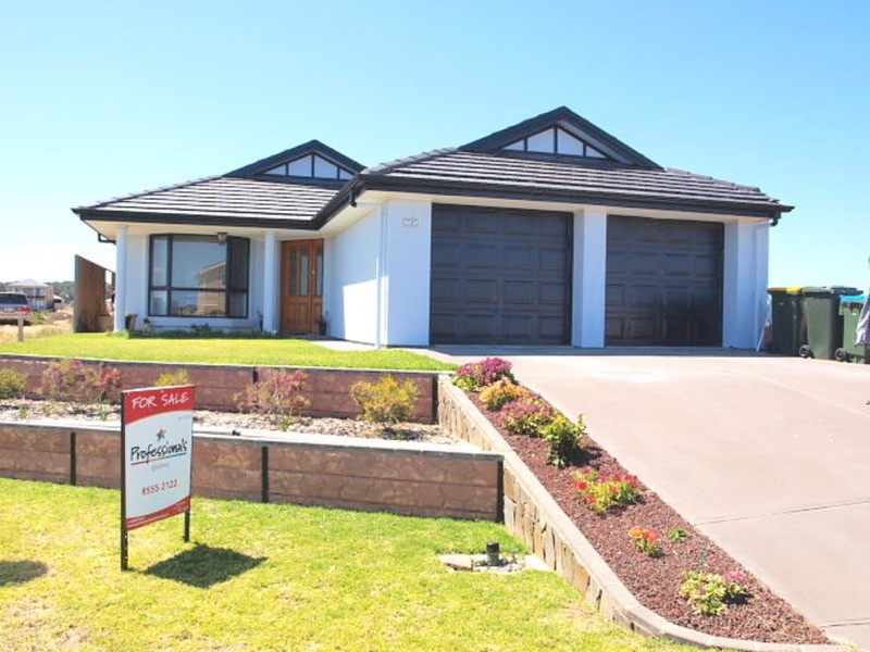 56 Britannia Parade, Hindmarsh Island SA 5214