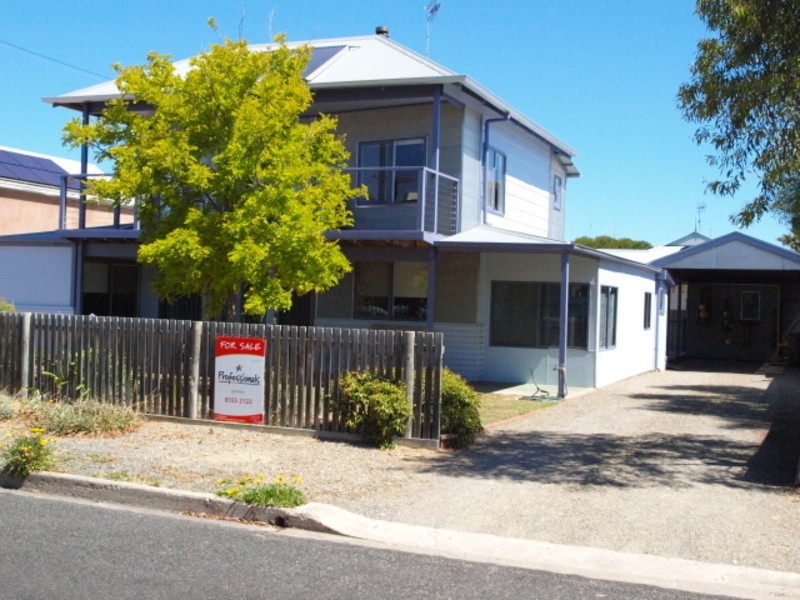 1 Baronet Street, Goolwa SA 5214