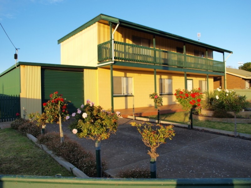 64 Padman Crescent, Middleton SA 5213