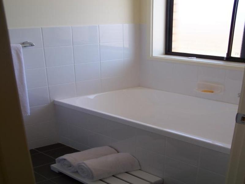 120 Excelsior Parade, Hindmarsh Island SA 5214