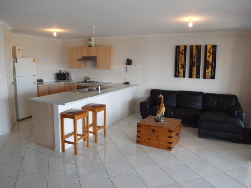 85 Blanche Parade, Hindmarsh Island SA 5214