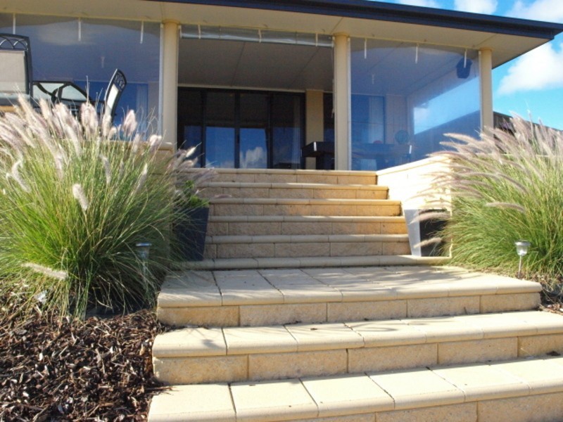 85 Blanche Parade, Hindmarsh Island SA 5214