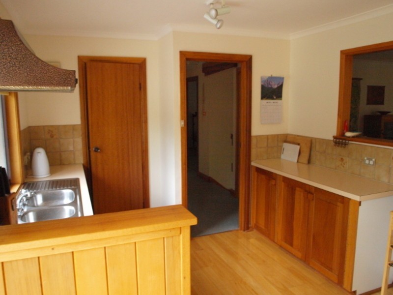 3 Edison Street, Hindmarsh Island SA 5214