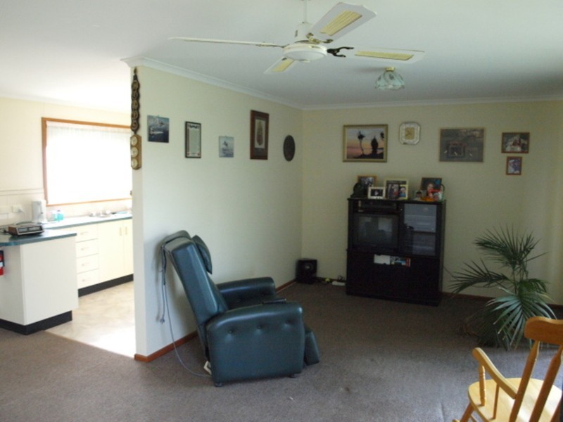 8  Cave Street, Goolwa SA 5214