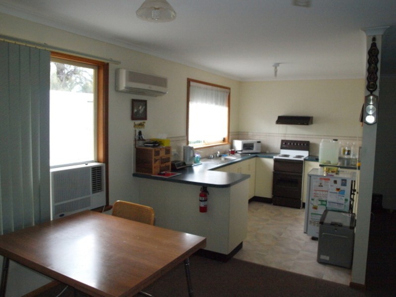 8 Cave Street, Goolwa SA 5214