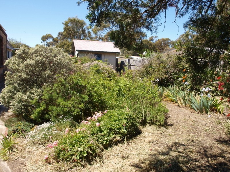 16  Chrystal Street, Goolwa SA 5214