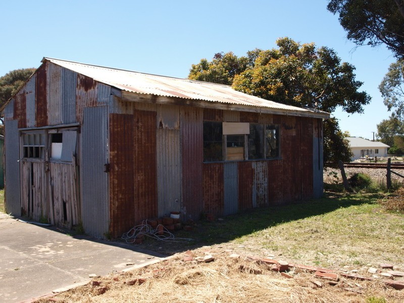 16  Chrystal Street, Goolwa SA 5214