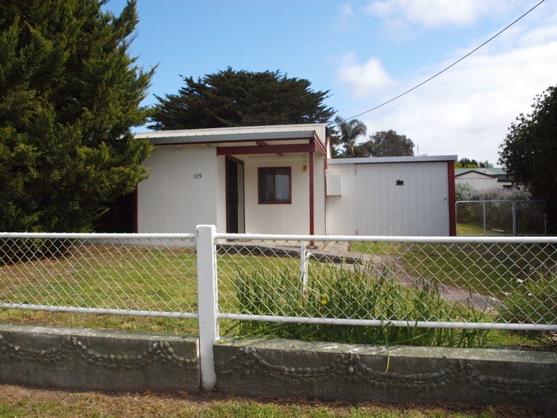 115 Beach Road, Goolwa SA 5214