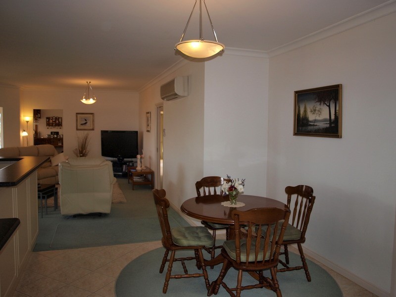 22 Prince Alfred Parade, Hindmarsh Island SA 5214