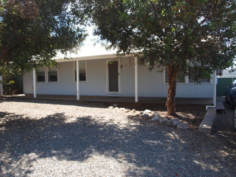 4 Glassenbury Street, Goolwa Beach SA 5214