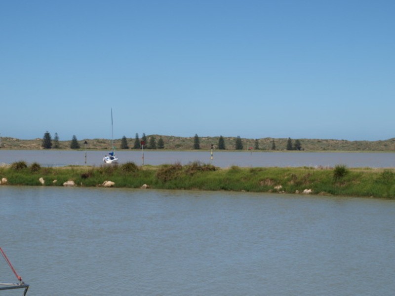 19 Arcadia Avenue, Hindmarsh Island SA 5214