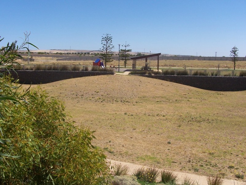 26 Hero Avenue, Middleton SA 5213