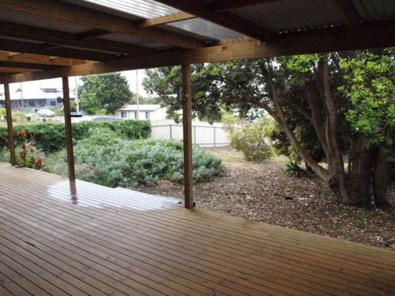 19  Castle Avenue, Goolwa SA 5214