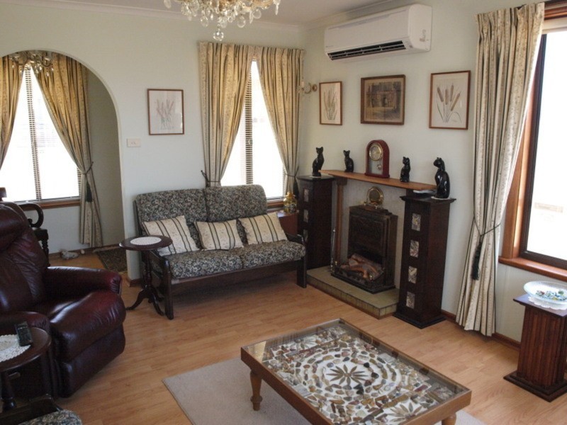 15 Chibnall Road, Middleton SA 5213