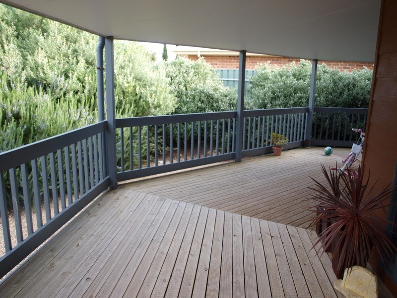 12 Deykin Street, Goolwa SA 5214