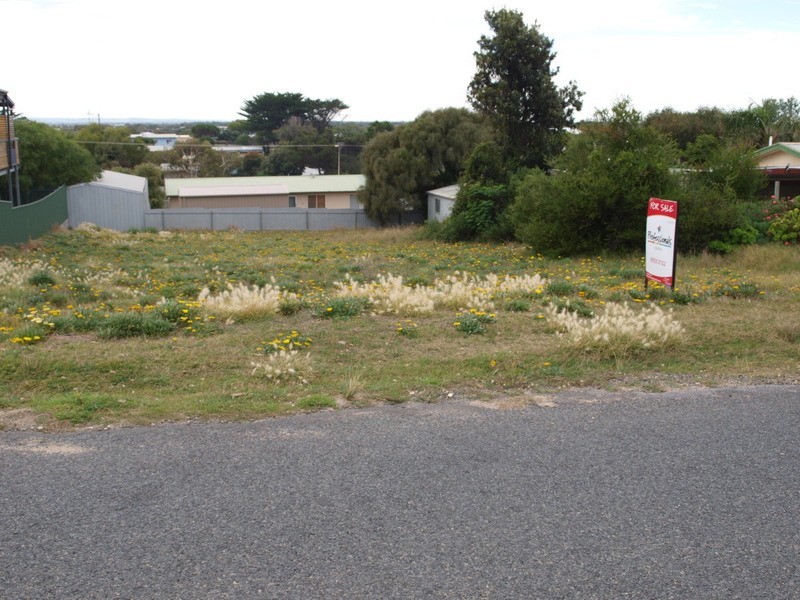 30  Castle Avenue, Goolwa Beach SA 5214