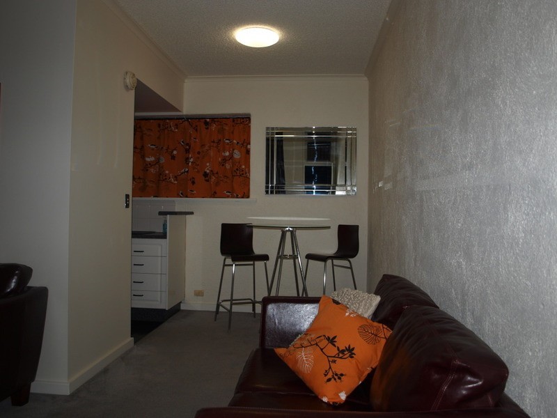 8/23 Moseley Street, Glenelg SA 5045